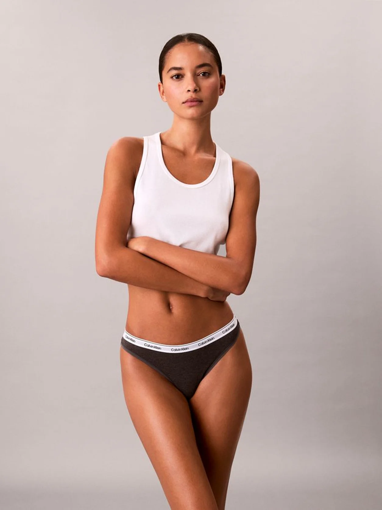 CHARCOAL GREY/ADRENILINE RUSH/SUBDU طقم ملابس داخلية ثونج من تشكيلة مودرن لوجو، 3 قطع