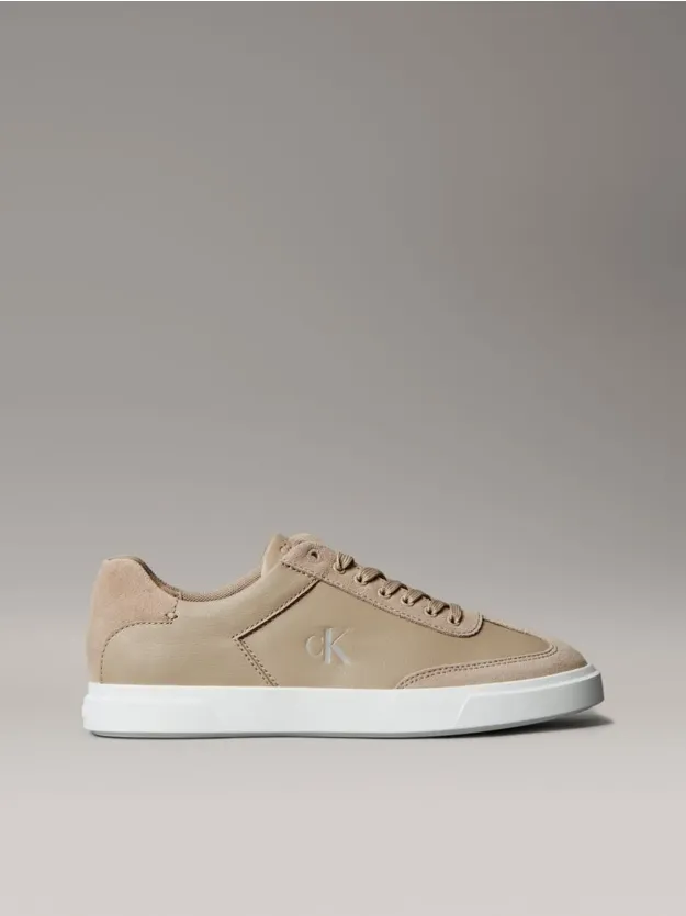 Silver Mink حذاء رياضي من الجلد مزين بشعار