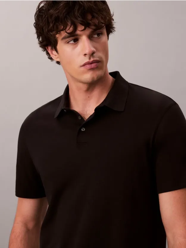 Black بولوشيرت من قماش سوبيما قطني