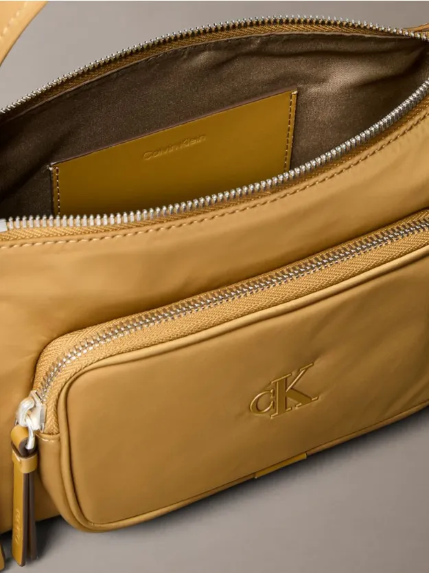 Cumin شنطة كتف من النايلون بملمس ساتان ناعم