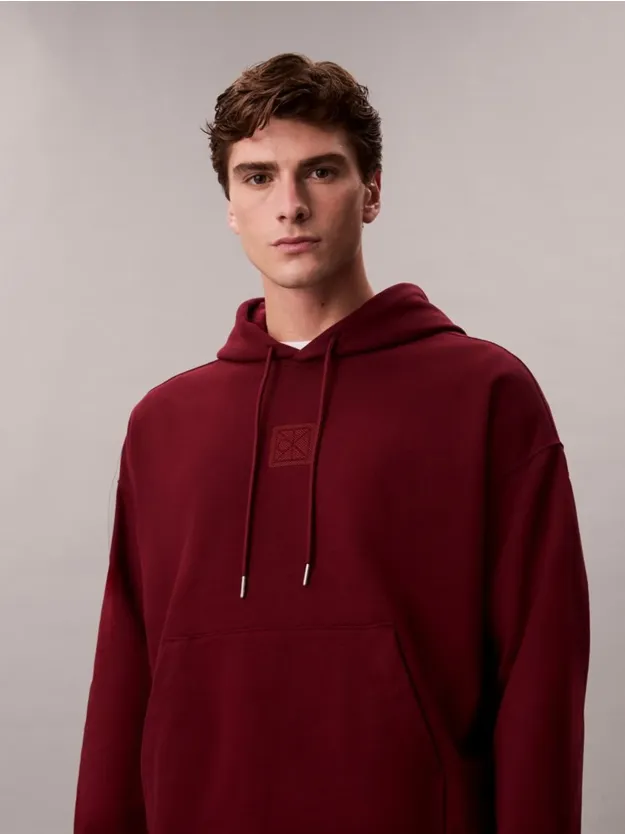 Renaissance Red هودي من التيري بشعار