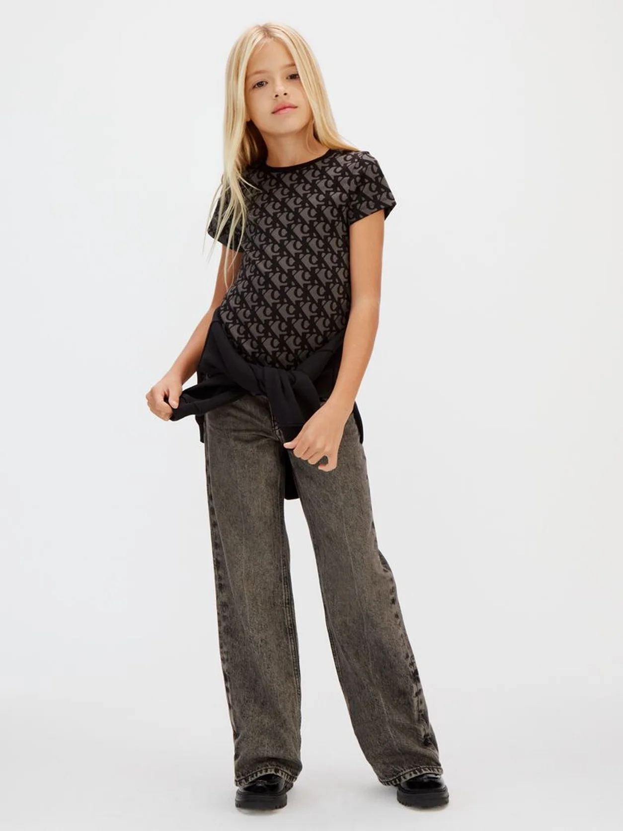 Whitecap Gray / Ck Black طقم 2 تيشرت مخطط بقصّة سليم