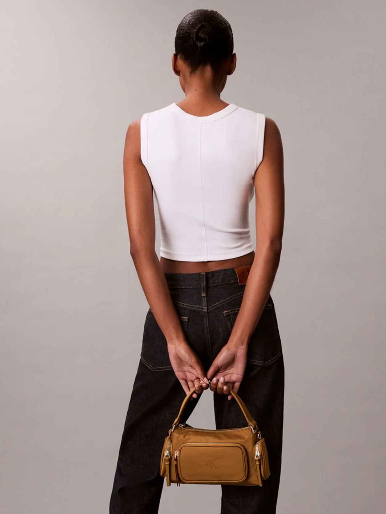 Cumin شنطة كتف من النايلون بملمس ساتان ناعم